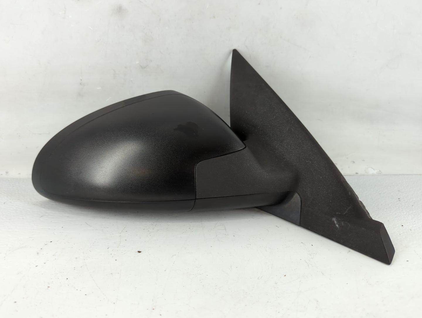 2004-2008 Chevrolet Malibu Passenger Side View Mirror - Right Door Mirror OEM Used - Oemusedautoparts1.com