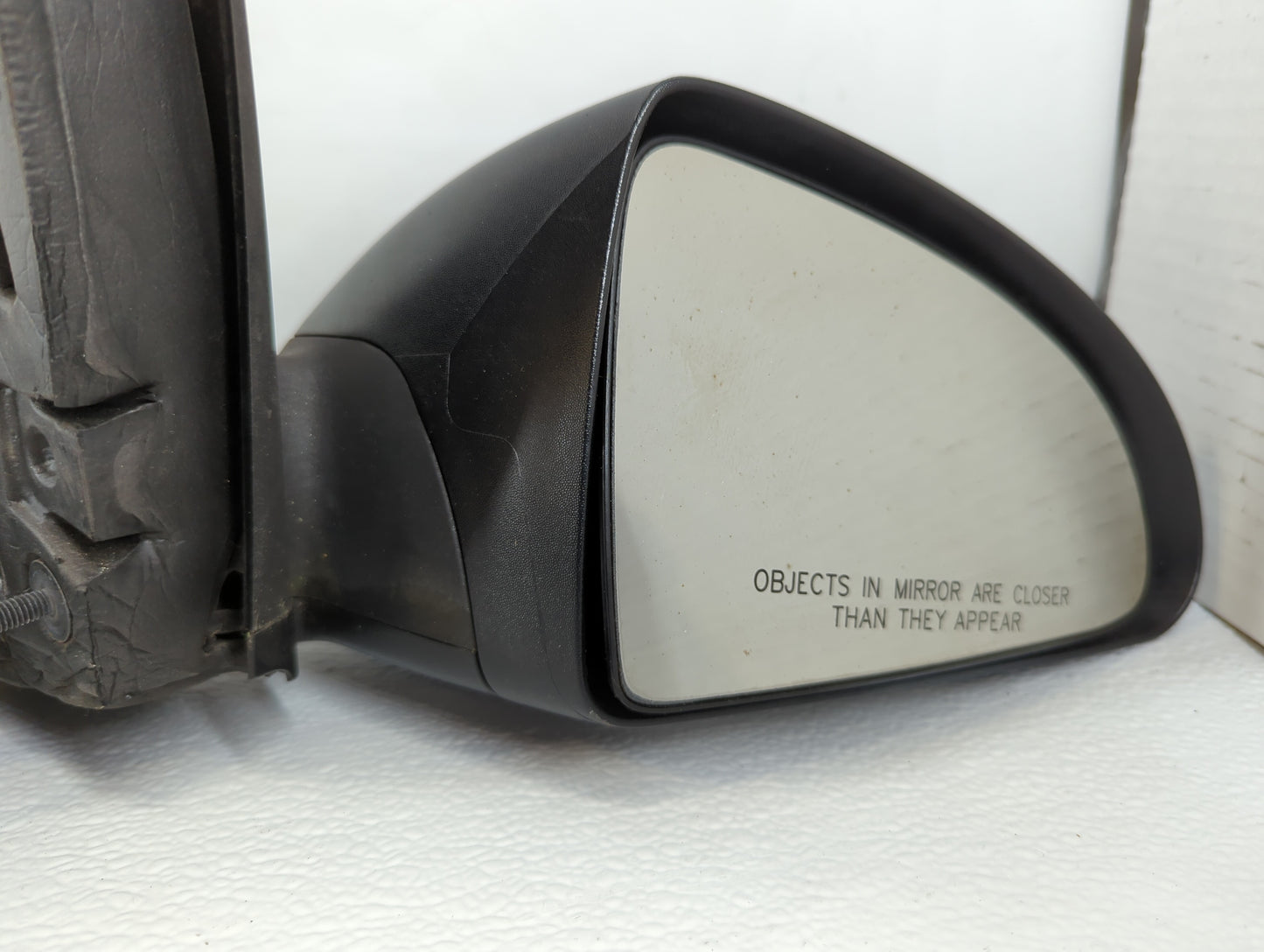 2004-2008 Chevrolet Malibu Passenger Side View Mirror - Right Door Mirror OEM Used - Oemusedautoparts1.com