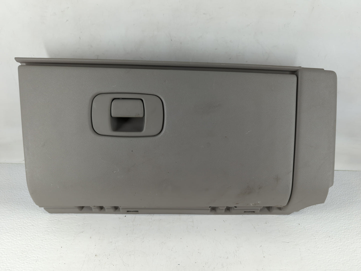 2004 Chevrolet Malibu Passenger Glove Box Door Storage Compartment - Oemusedautoparts1.com