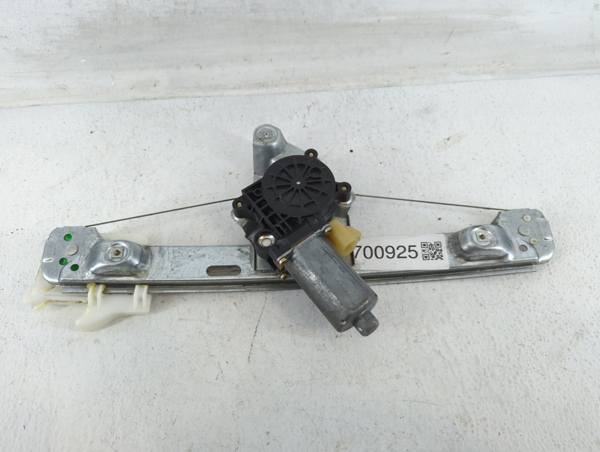 2004-2005 Chevrolet Malibu Used Driver Left Rear Window Regulator - Oemusedautoparts1.com