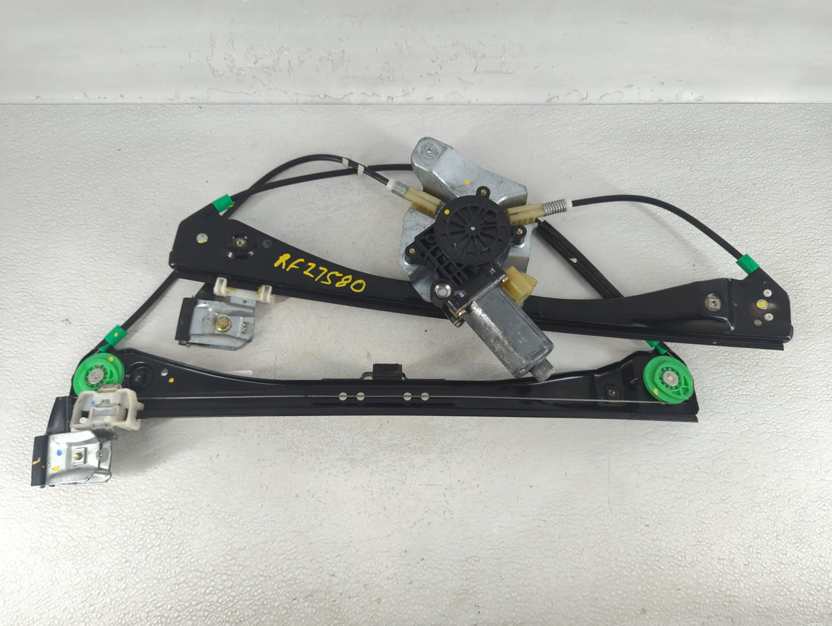 2004-2008 Chevrolet Malibu Used Window Regulator Passenger Front 700977 - Oemusedautoparts1.com