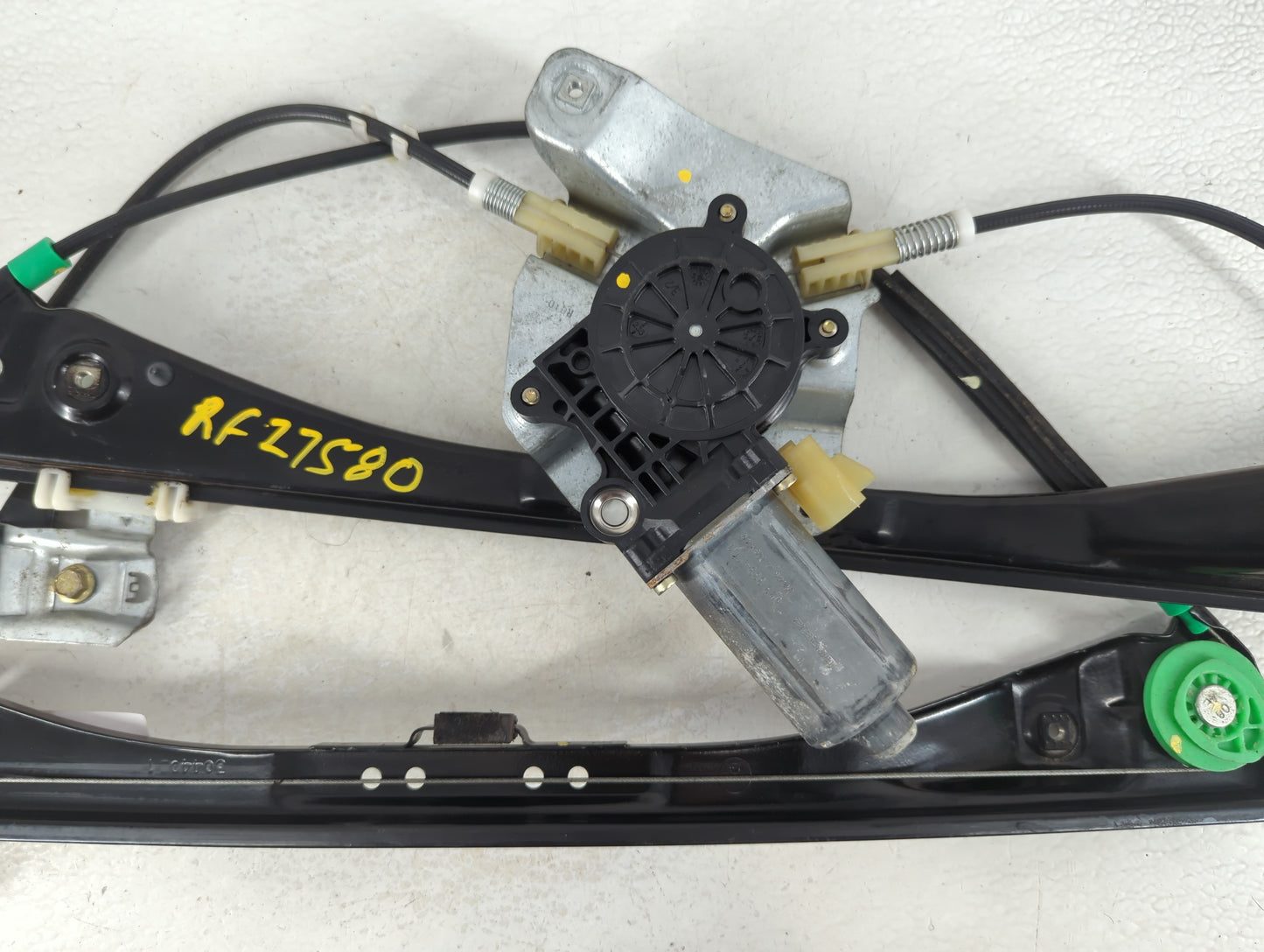 2004-2008 Chevrolet Malibu Used Window Regulator Passenger Front - Oemusedautoparts1.com