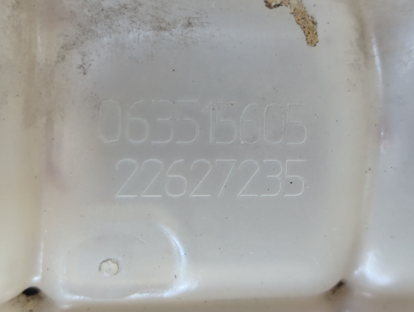 2004 Chevrolet Malibu Radiator Coolant Overflow Expansion Tank Bottle - Oemusedautoparts1.com