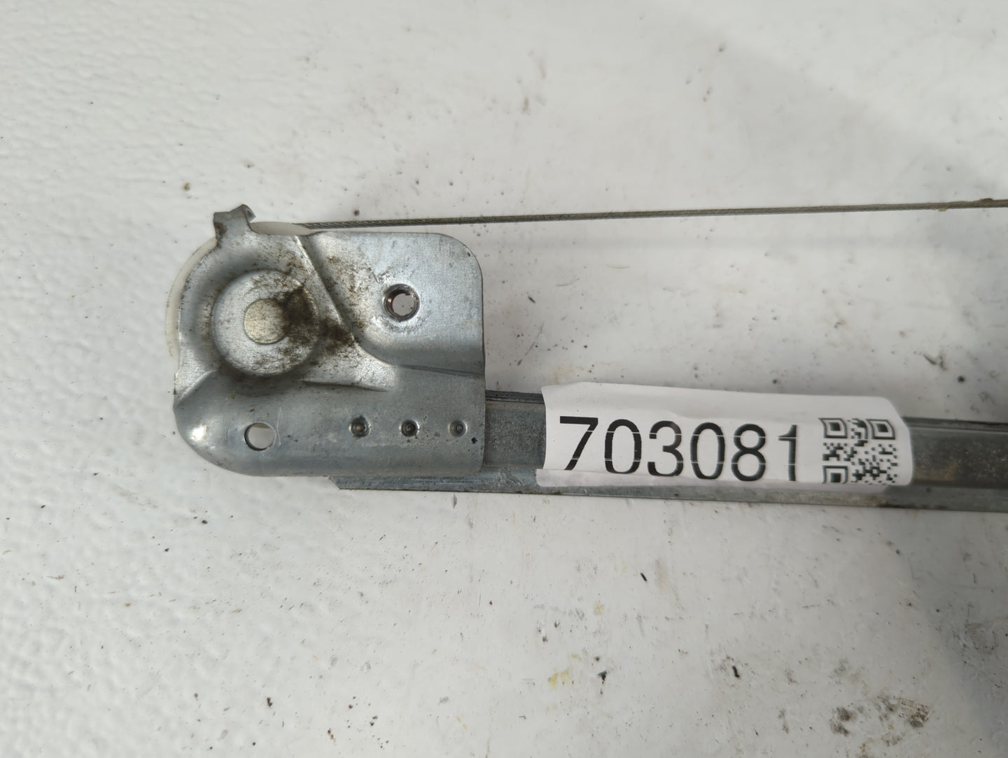 1997-2005 Chevrolet Malibu Driver Left Rear Window Regulator - Oemusedautoparts1.com