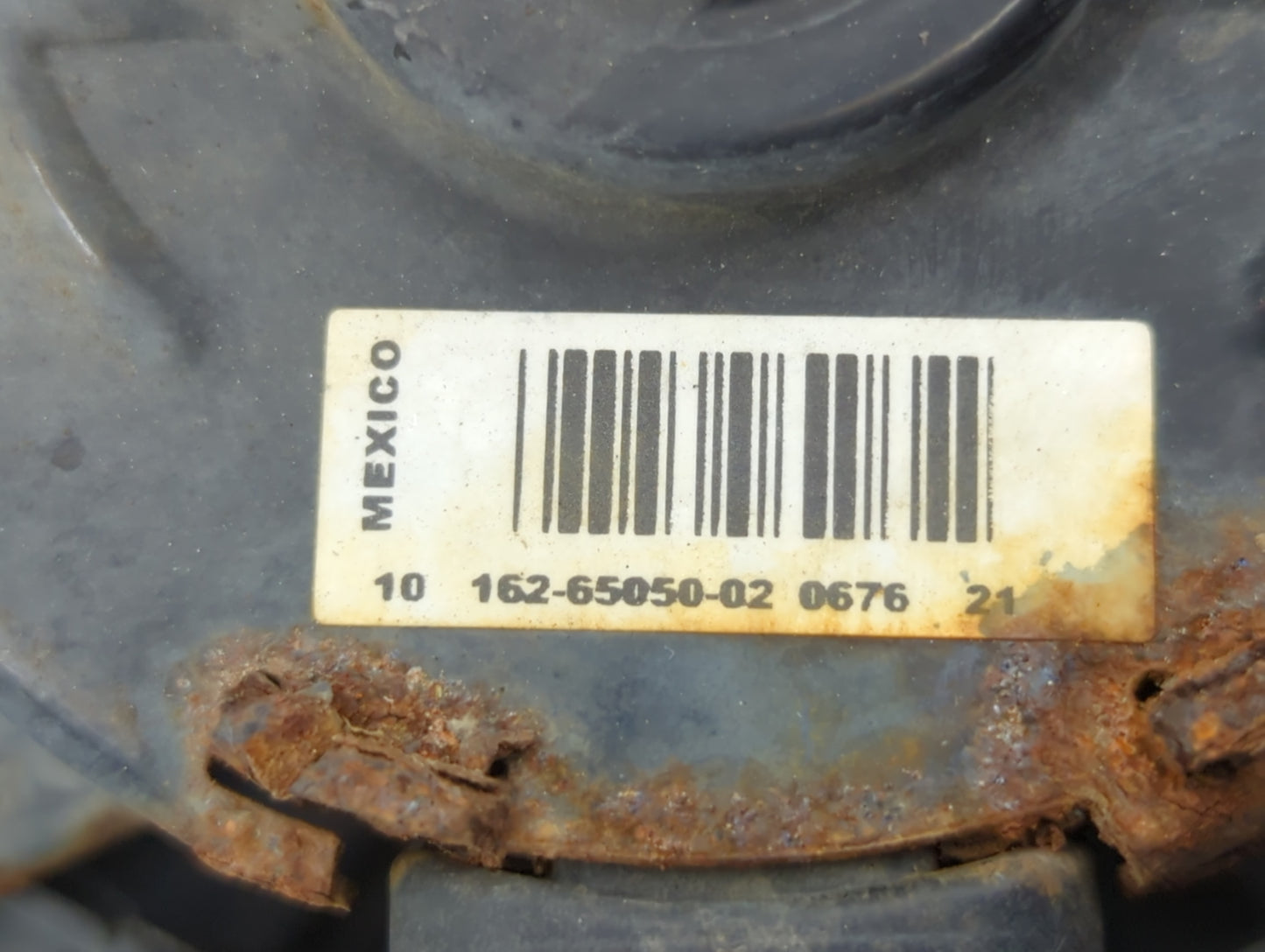 2004-2012 Chevrolet Malibu Left Radiator Fan Motor Assembly - Oemusedautoparts1.com