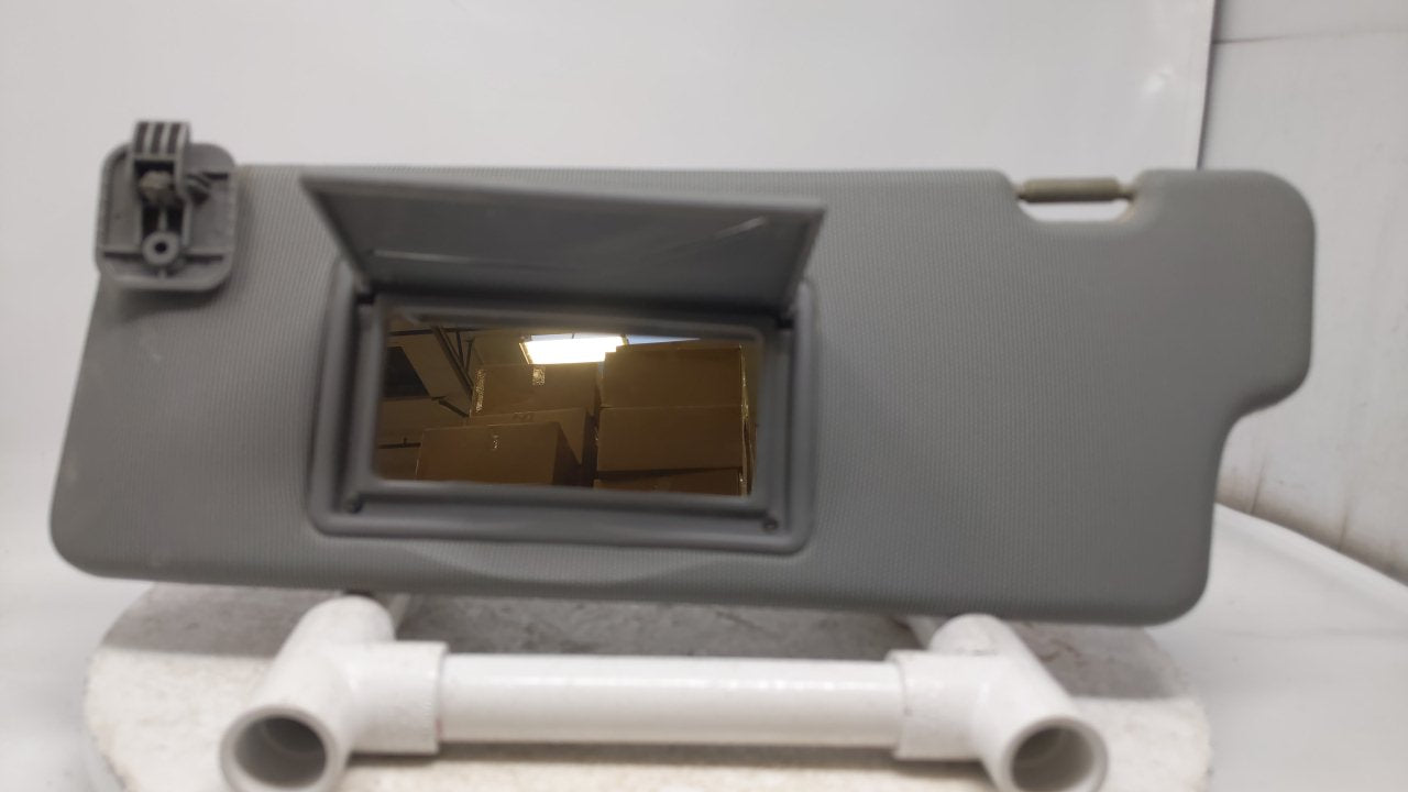 2004 Chevrolet Optra Sun Visor Shade Replacement Driver Left Mirror Fits OEM Used Auto Parts - Oemusedautoparts1.com