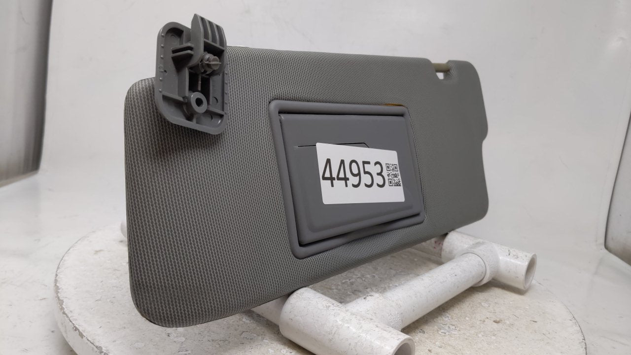 2004 Chevrolet Optra Sun Visor Shade Replacement Driver Left Mirror Fits OEM Used Auto Parts - Oemusedautoparts1.com