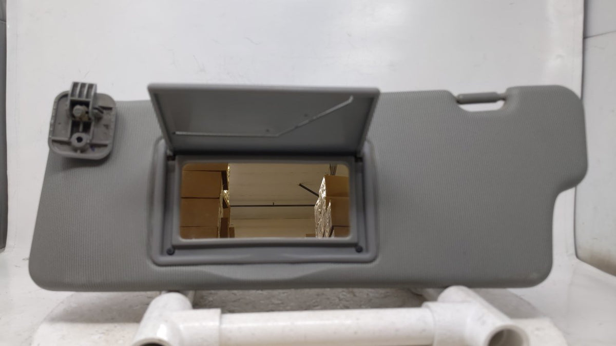 2004-2008 Chevrolet Optra Sun Visor Shade Replacement Driver Left Mirror Fits Fits 2004 2005 2006 2007 2008 OEM Used Auto Pa
