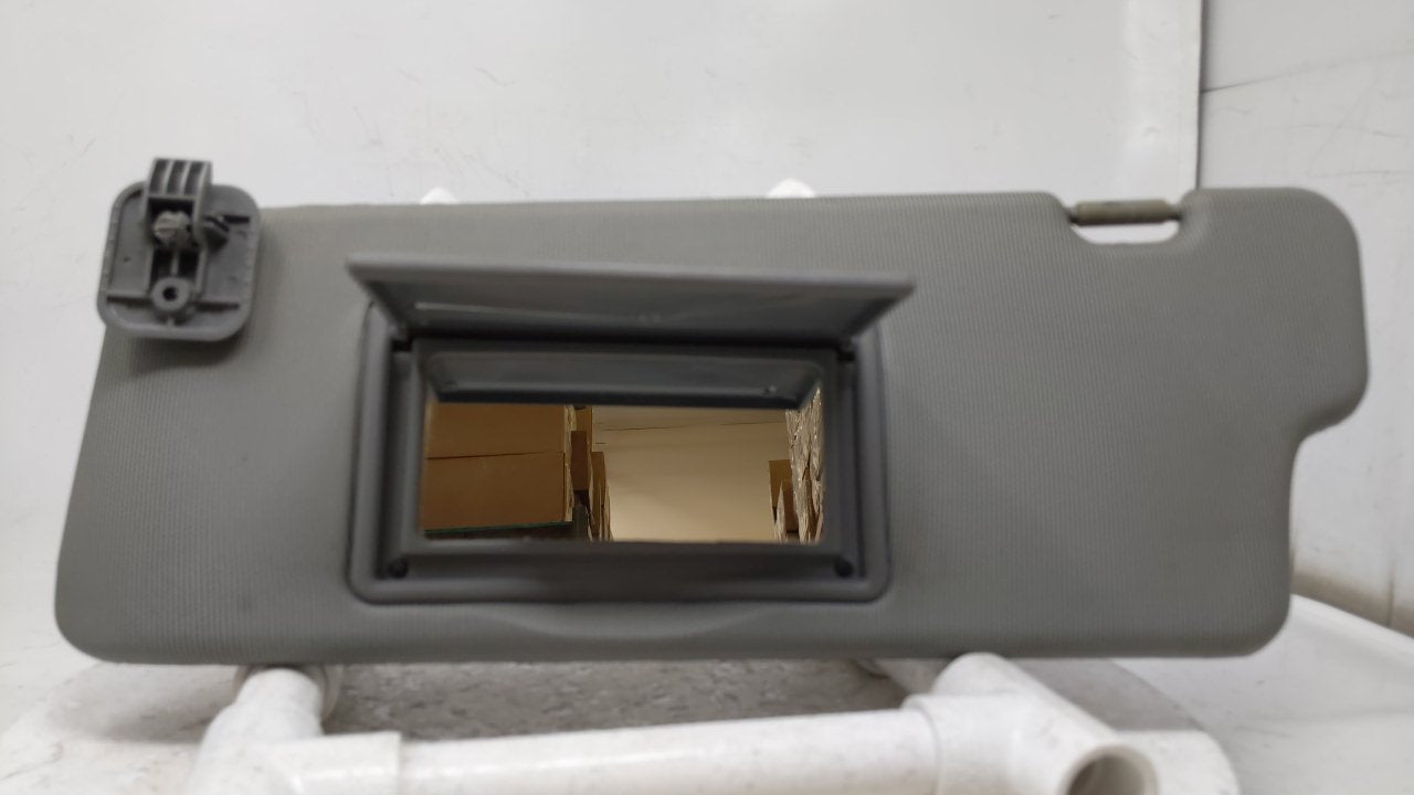 2004 Chevrolet Optra Sun Visor Shade Replacement Driver Left Mirror Fits OEM Used Auto Parts - Oemusedautoparts1.com