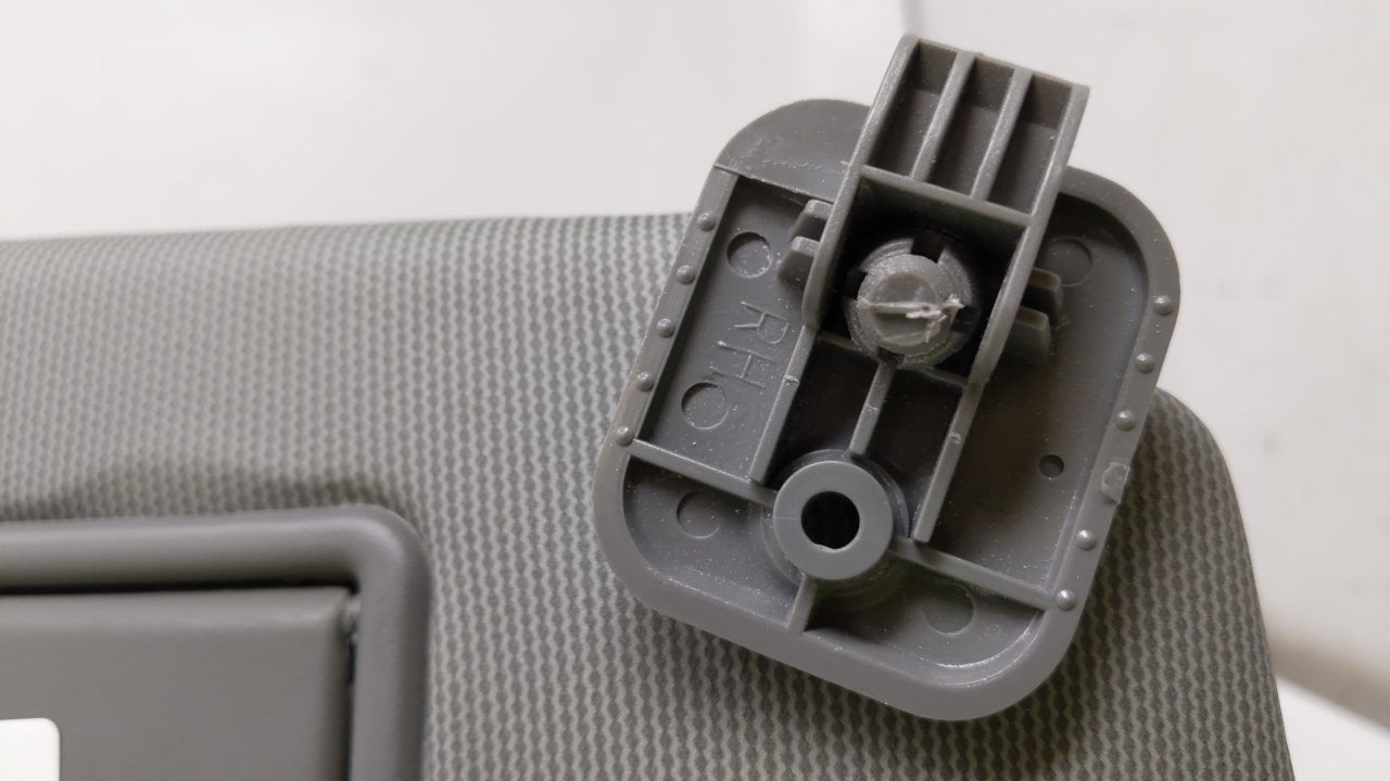 2004 Chevrolet Optra Sun Visor Shade Replacement Passenger Right Mirror Fits OEM Used Auto Parts - Oemusedautoparts1.com