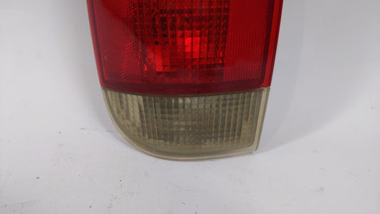 2004 Chevrolet S10 Tail Light Assembly Driver Left OEM P/N:16518499 15113579 Fits OEM Used Auto Parts