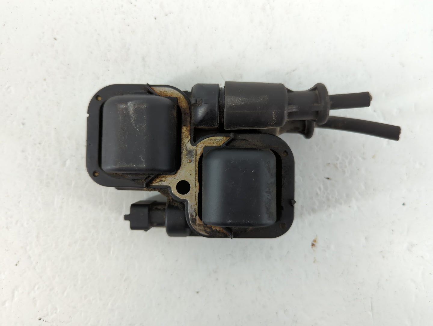 2004 Chevrolet S10 Ignition Coil Igniter Pack - Oemusedautoparts1.com