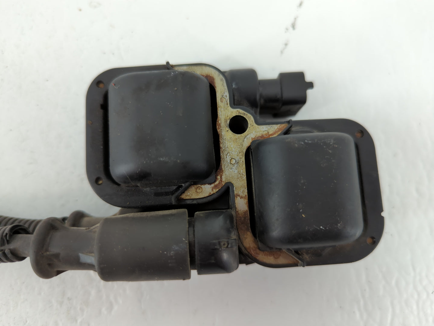 1996-2004 Chevrolet S10 Ignition Coil Igniter Pack - Oemusedautoparts1.com