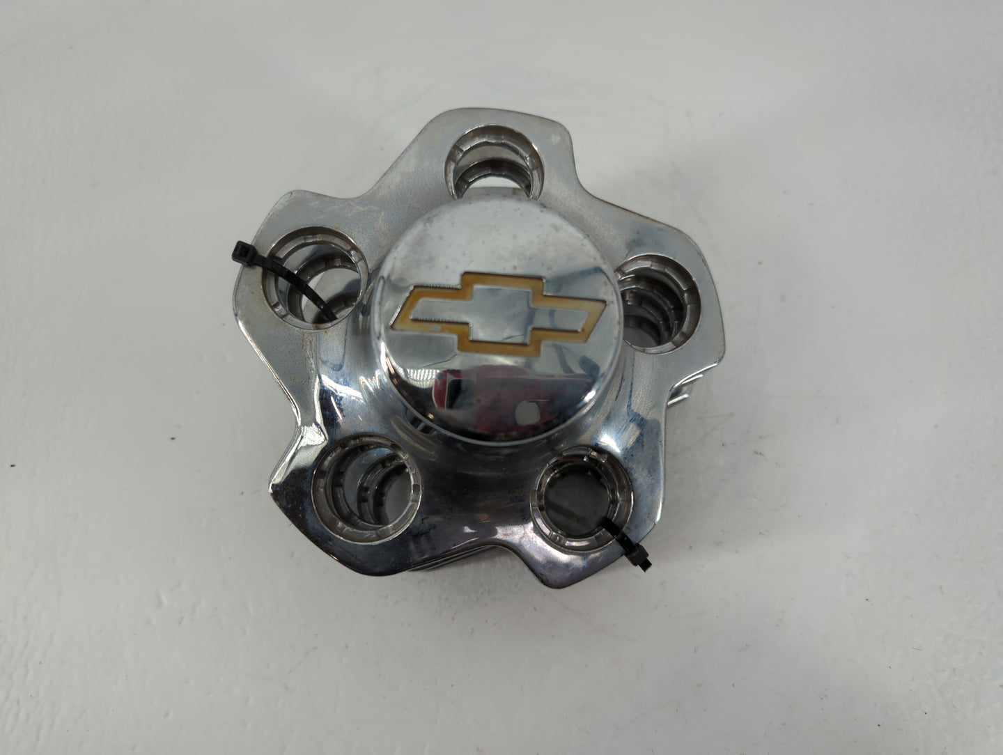 2004 Chevrolet S10 Driver Front Wheel Hub Oem - Oemusedautoparts1.com