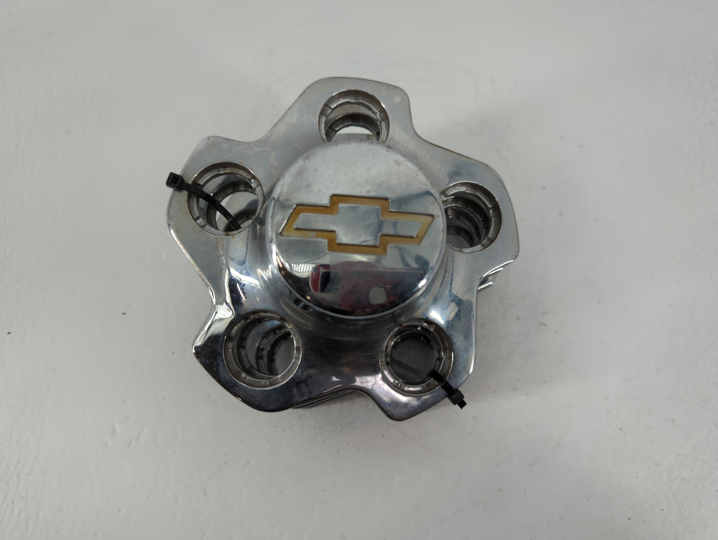 2004 Chevrolet S10 Driver Front Wheel Hub Oem - Oemusedautoparts1.com