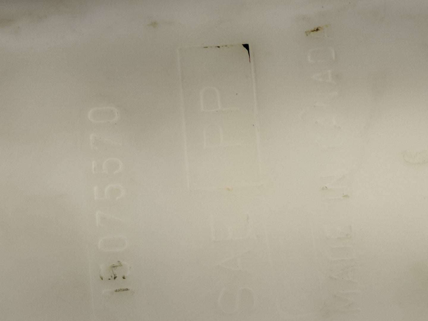Chevrolet S10 Blazer Radiator Coolant Overflow Expansion Tank Bottle - Oemusedautoparts1.com