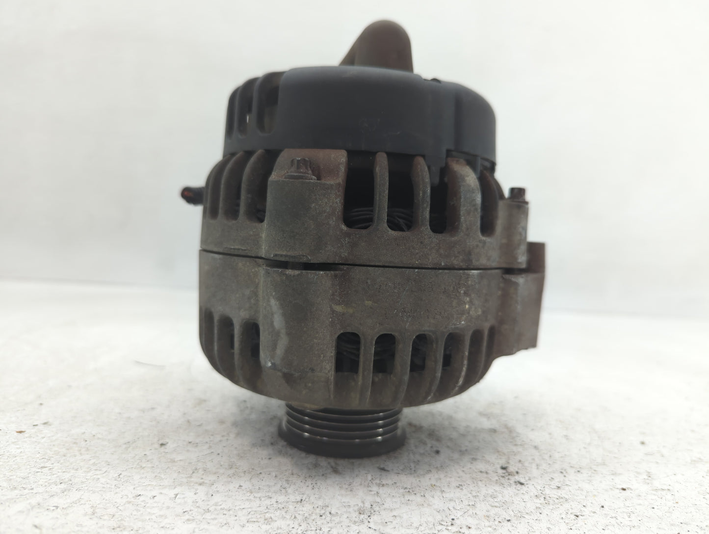 2004 Chevrolet S10 Blazer Alternator Replacement Generator Charging Assembly Engine OEM Fits Fits 2001 2002 2003 2005 OEM Us