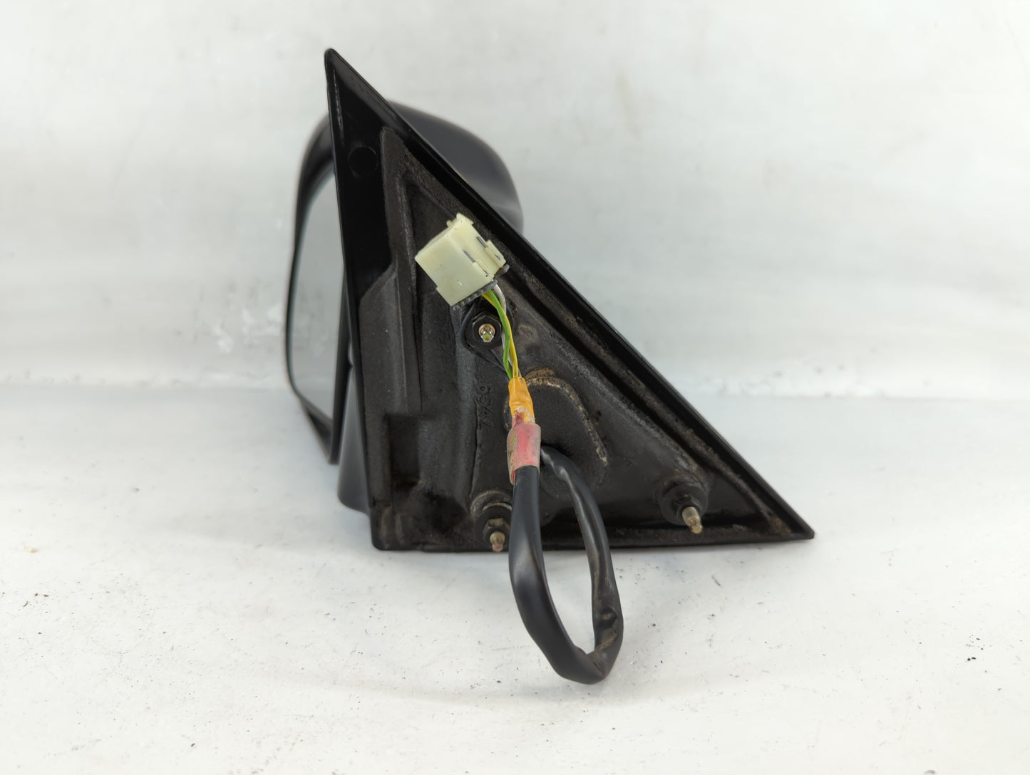 2004 Chevrolet S10 Blazer Driver Side View Mirror - Left Door Mirror OEM Used - Oemusedautoparts1.com