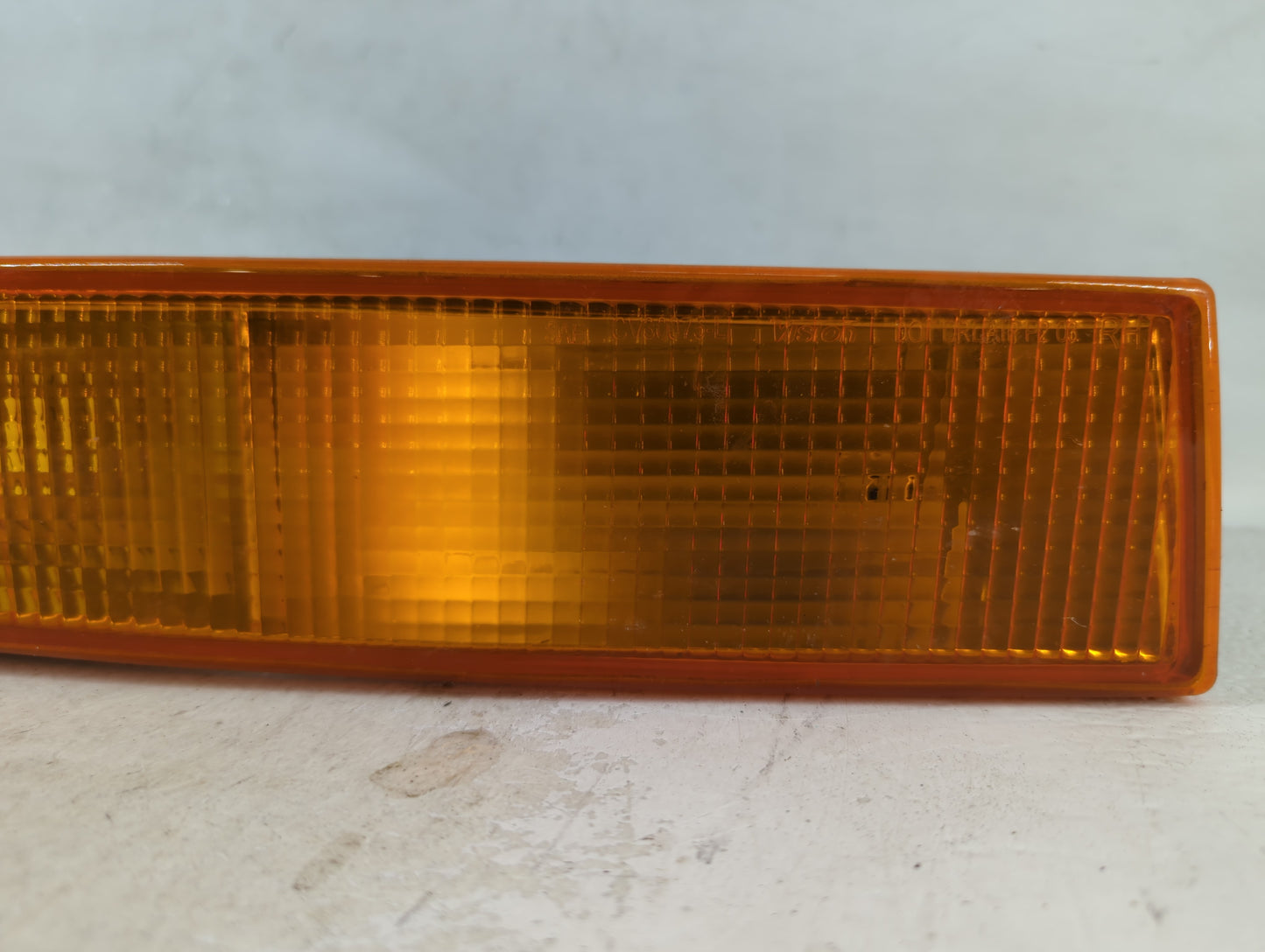 2004 Chevrolet Silverado Passenger Right Oem Front Light Lamp - Oemusedautoparts1.com