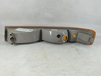 2004 Chevrolet Silverado Passenger Right Oem Front Light Lamp - Oemusedautoparts1.com
