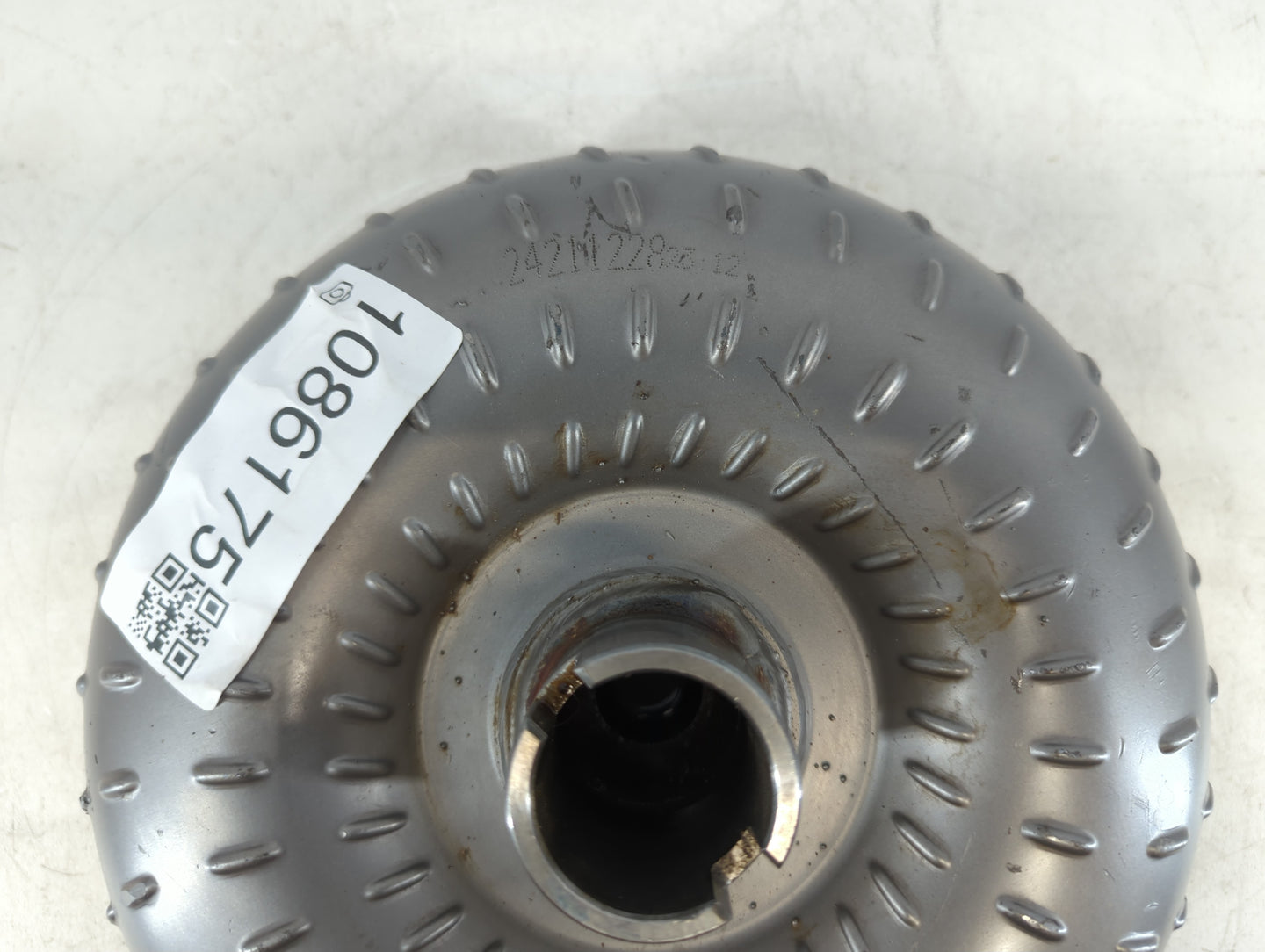2004 Chevrolet Silverado 1500 Torque Converter Automatic Transmission OEM P/N:24211228 Fits OEM Used Auto Parts - Oemusedaut