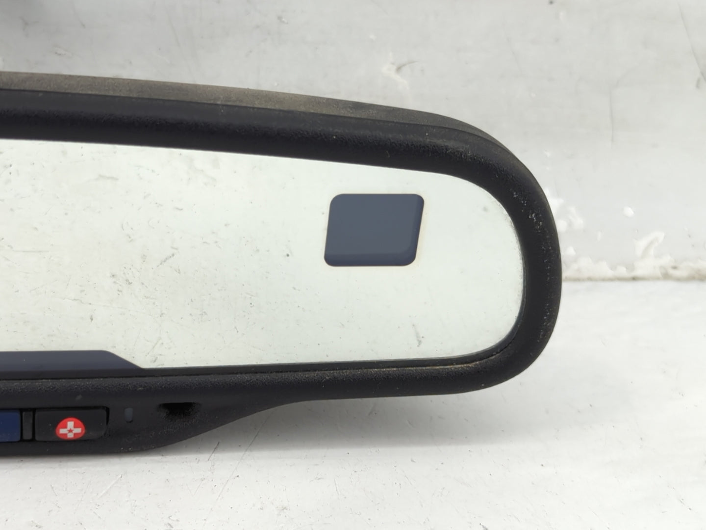 2004 Chevrolet Silverado 1500 Interior Rear View Mirror Replacement OEM Fits OEM Used Auto Parts - Oemusedautoparts1.com