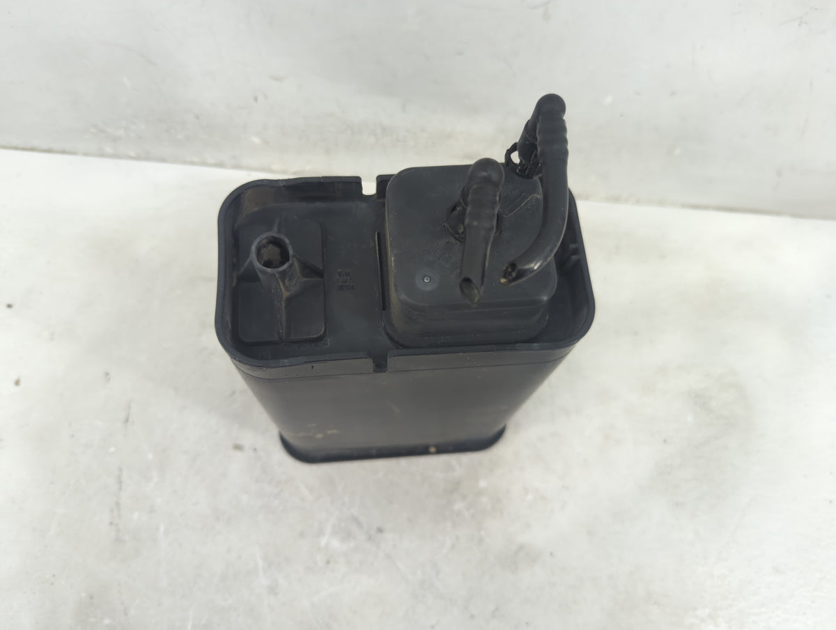 2004 Chevrolet Silverado 1500 Fuel Vapor Charcoal Canister 1410599 - Oemusedautoparts1.com