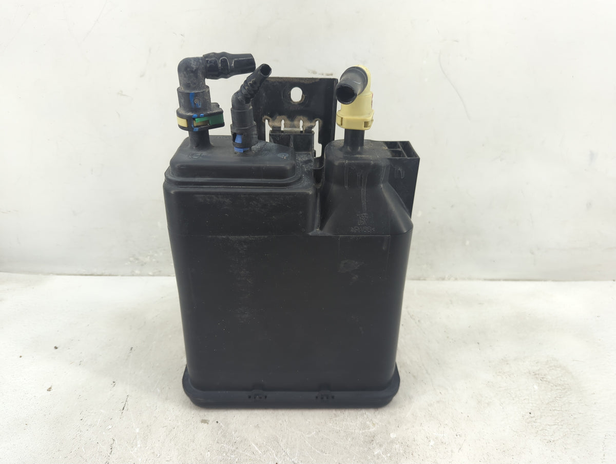 2004 Chevrolet Silverado 1500 Fuel Vapor Charcoal Canister 1410601 - Oemusedautoparts1.com