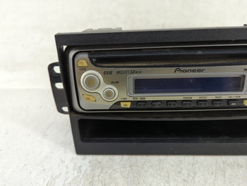 2004 Chevrolet Silverado 1500 Radio AM FM Cd Player Receiver Replacement Fits OEM Used Auto Parts