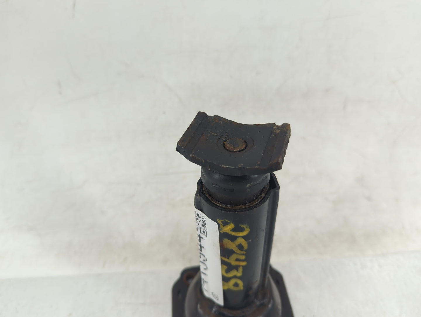 2004 Chevrolet Silverado 1500 Spare Scissor Car Jack - Oemusedautoparts1.com