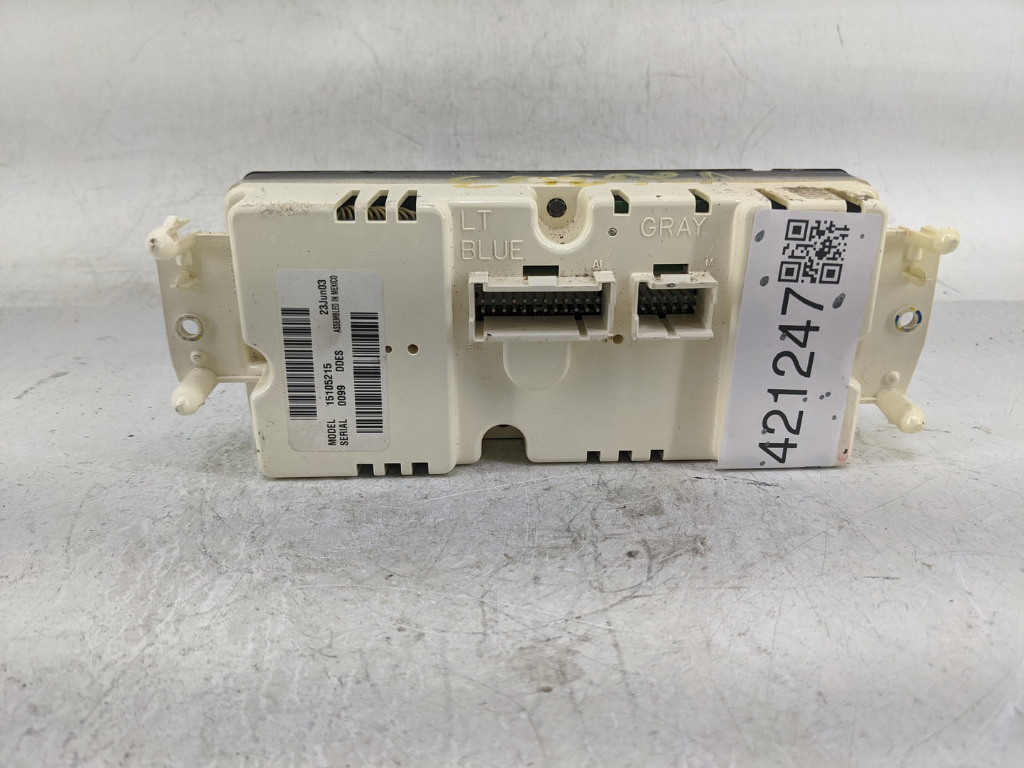 2003-2004 Chevrolet Silverado 1500 Climate Control Module Temperature AC/Heater Replacement P/N:15105215 Fits Fits 2003 2004