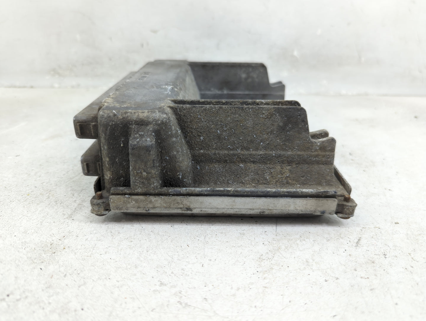 2004 Chevrolet Silverado 1500 PCM Engine Control Computer ECU ECM PCU OEM P/N:12586242 Fits OEM Used Auto Parts - Oemusedaut