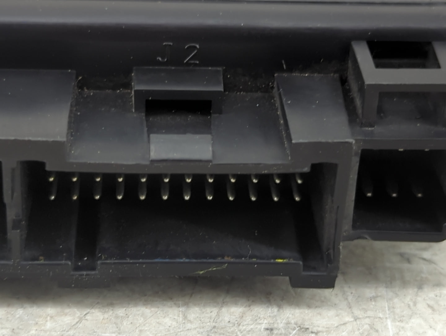 2003 Silverado 1500 Body Control Module Bcm Inner Cabin Fuse Box - Oemusedautoparts1.com