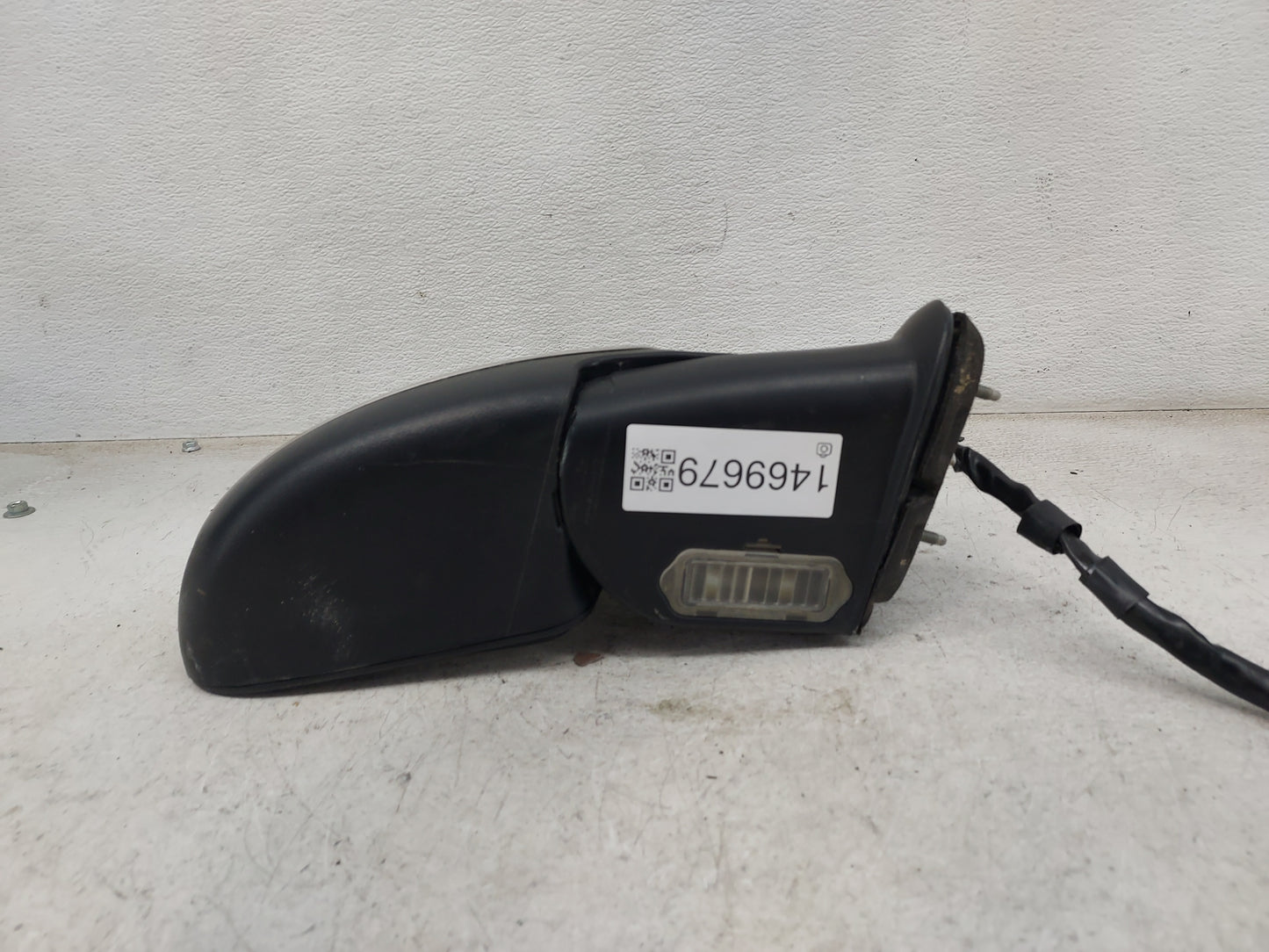 2004 Chevrolet Silverado 1500 Passenger Side View Mirror - Right Door Mirror OEM Used - Oemusedautoparts1.com