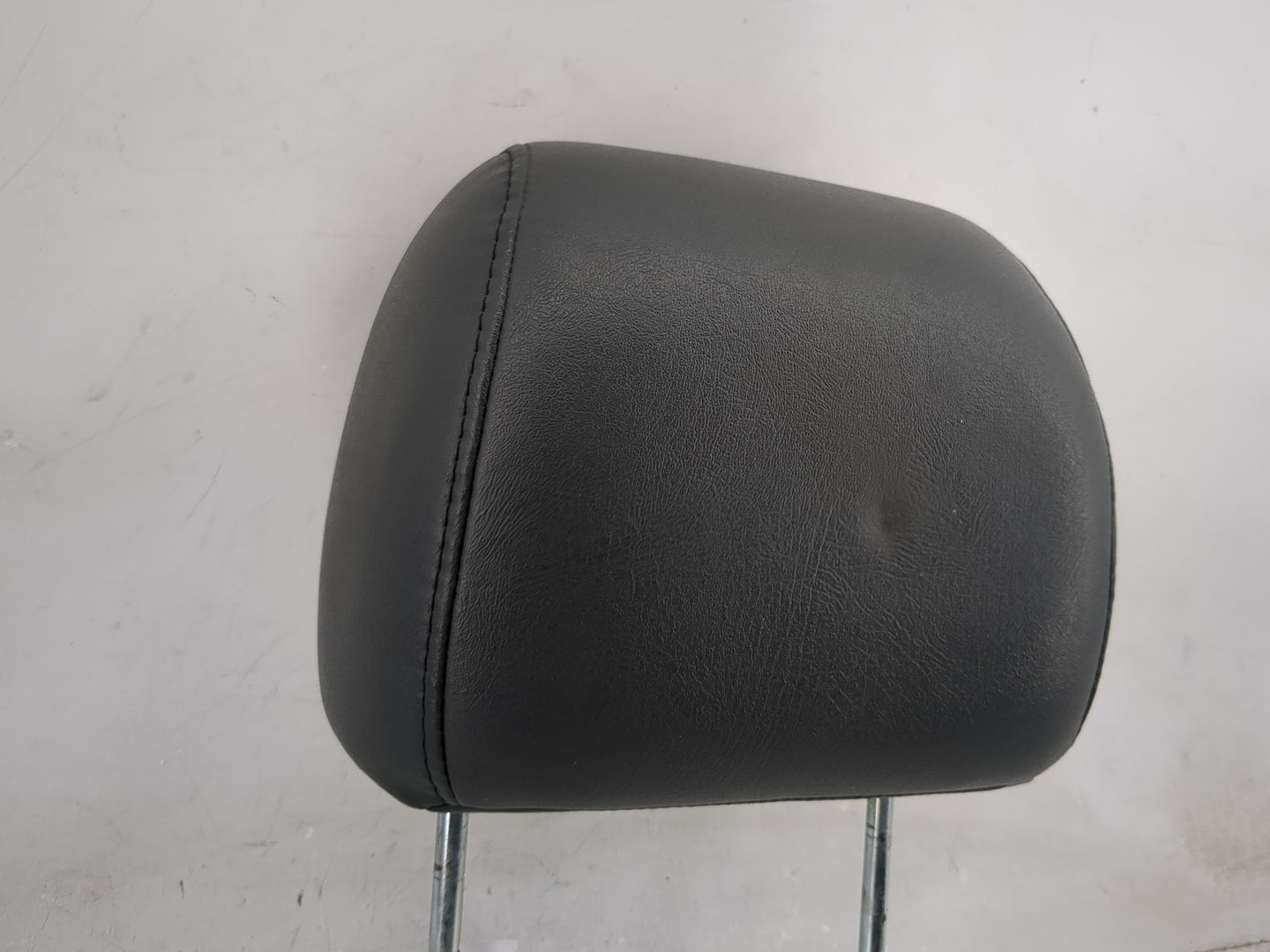 2003-2007 Chevrolet Silverado 1500 Headrest Head Rest Front Driver Passenger Seat Fits Fits 2003 2004 2005 2006 2007 OEM Use