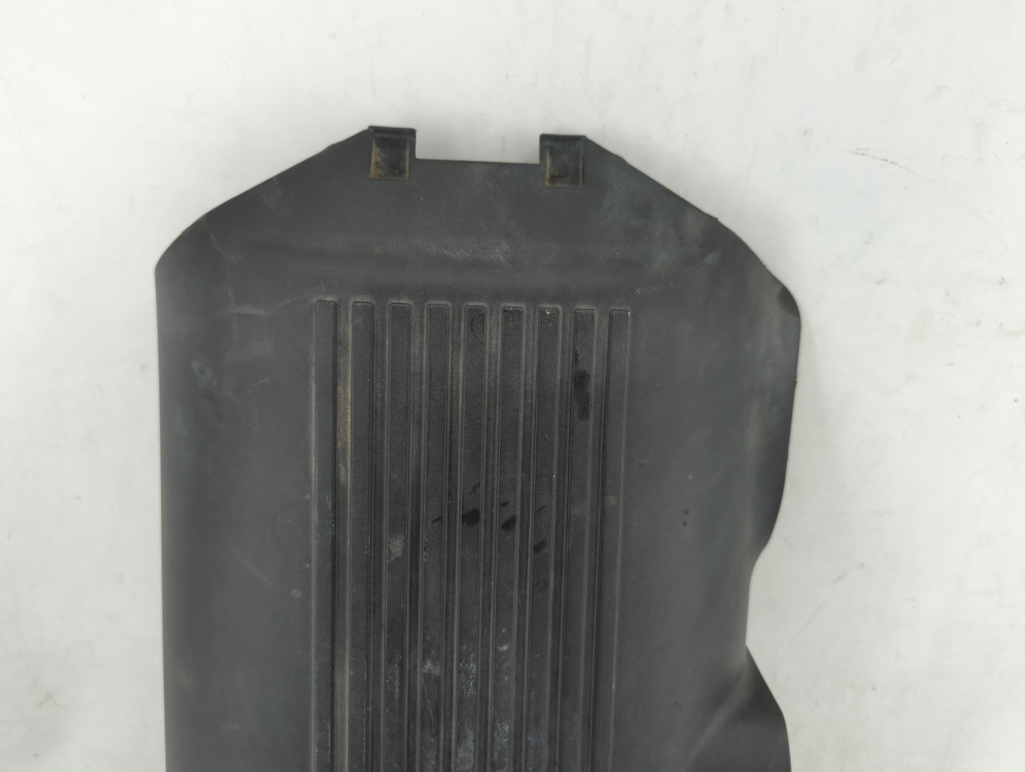 2004 Chevrolet Silverado 1500 Engine Cover - Oemusedautoparts1.com