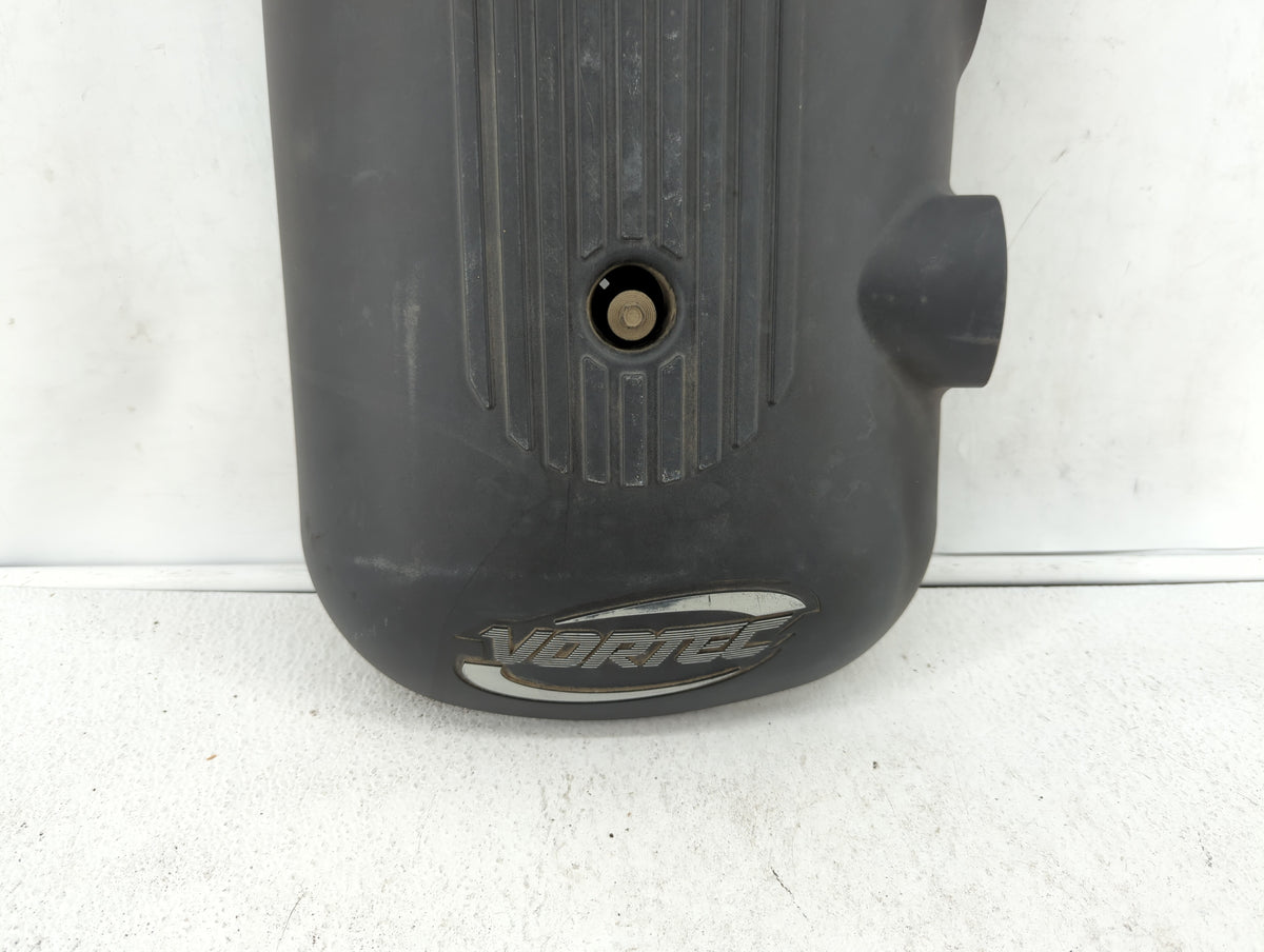 2004 Chevrolet Silverado 1500 Engine Cover 373964 - Oemusedautoparts1.com