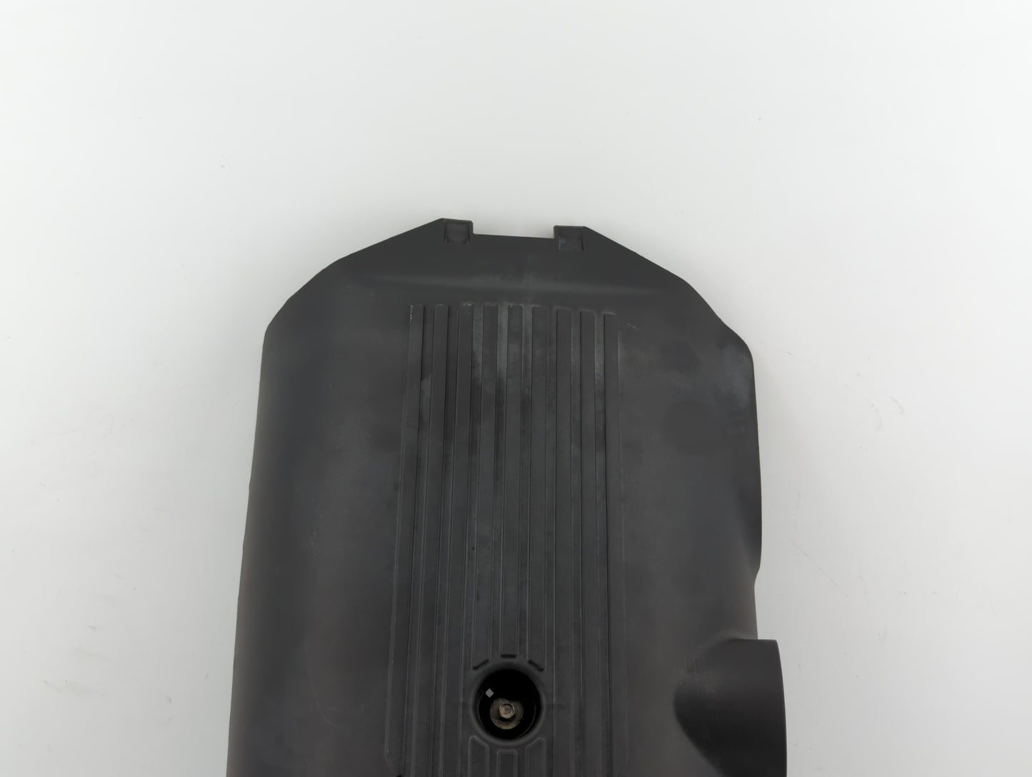 2004 Chevrolet Silverado 1500 Engine Cover - Oemusedautoparts1.com