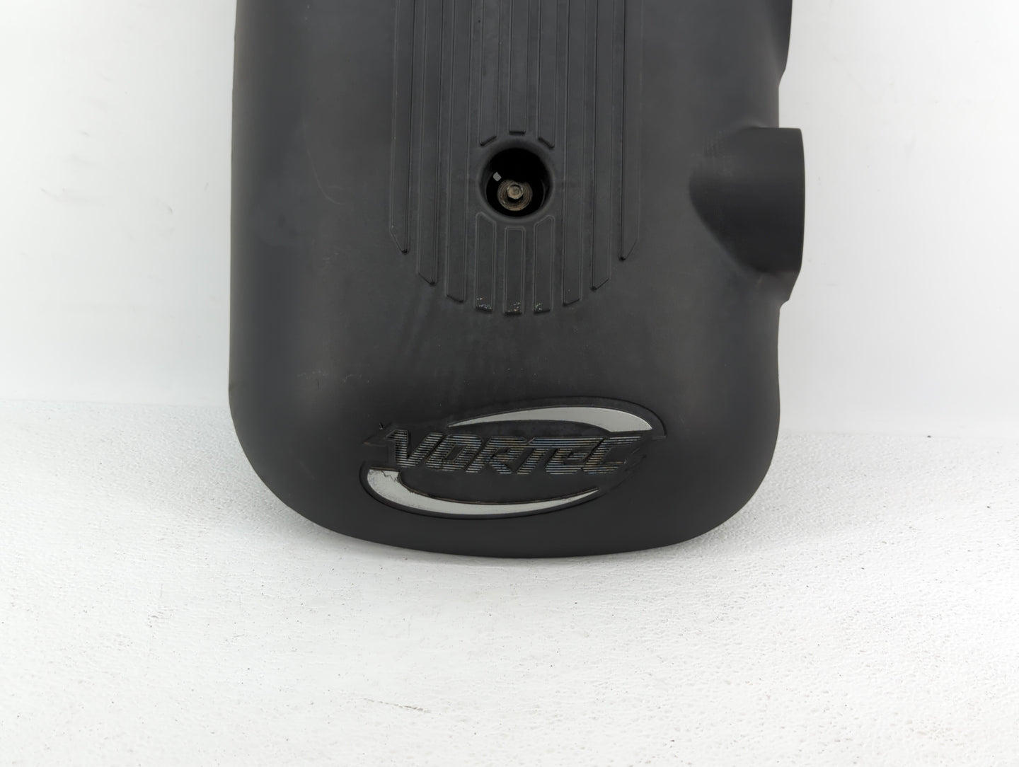 2004 Chevrolet Silverado 1500 Engine Cover - Oemusedautoparts1.com