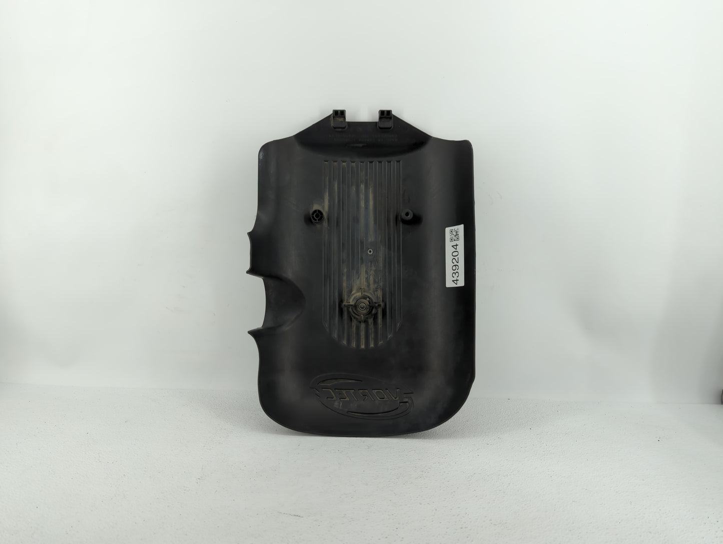 2004 Chevrolet Silverado 1500 Engine Cover - Oemusedautoparts1.com