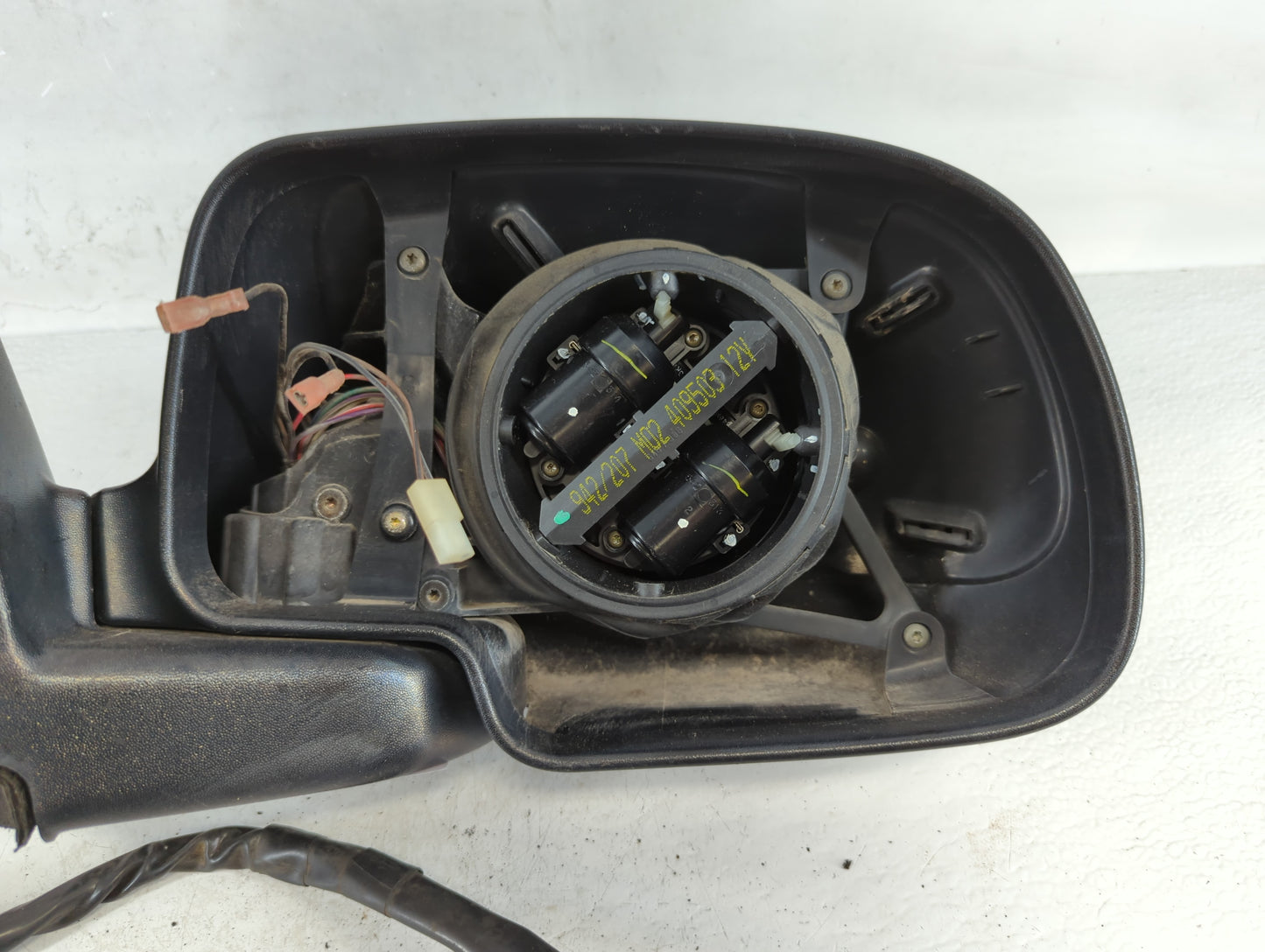 2003-2007 Chevrolet Silverado 1500 Passenger Side View Mirror - Right Door Mirror OEM Used - Oemusedautoparts1.com