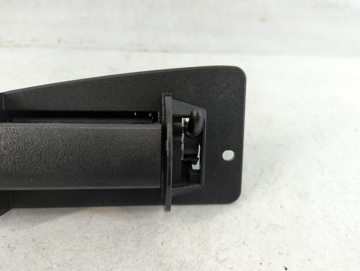 2004 Chevrolet Silverado 1500 Exterior Door Handle Black - Oemusedautoparts1.com