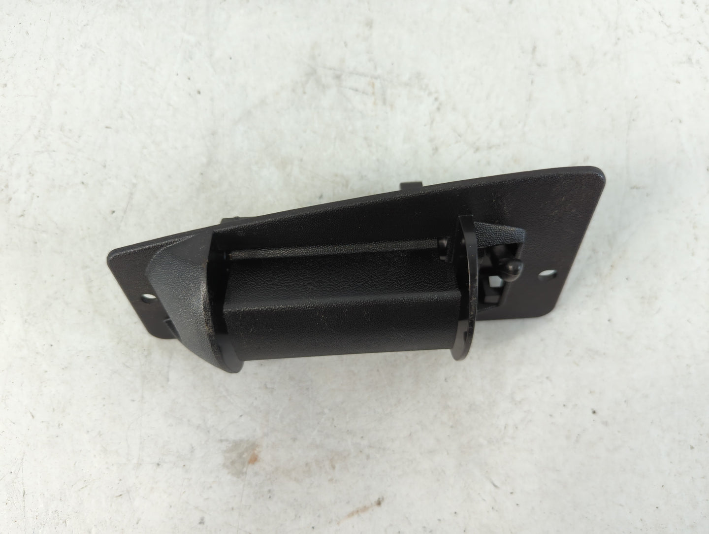 2004 Chevrolet Silverado 1500 Exterior Door Handle Black - Oemusedautoparts1.com