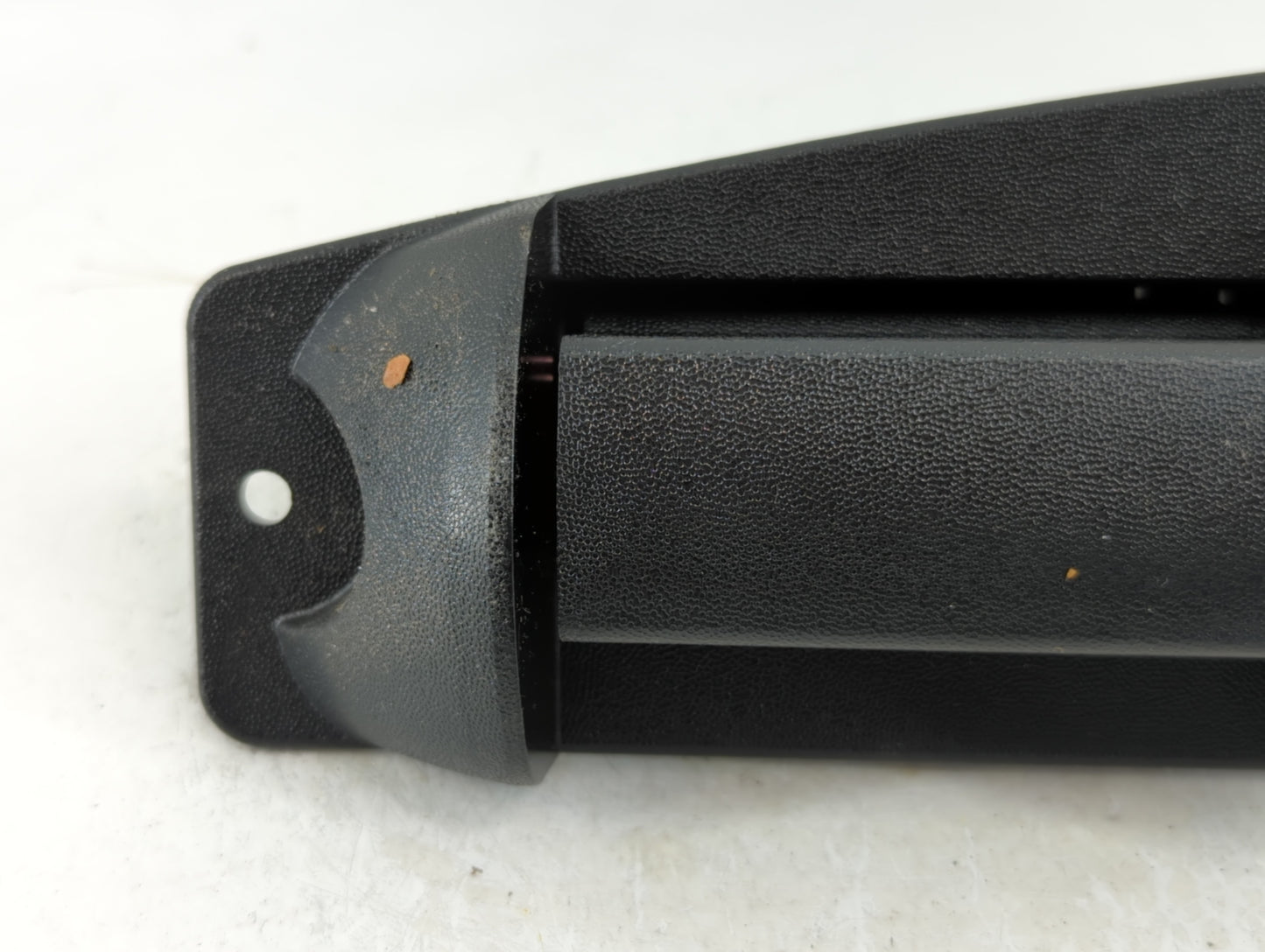 2004 Chevrolet Silverado 1500 Drivers Side Inside Front Door Handle Oem - Oemusedautoparts1.com