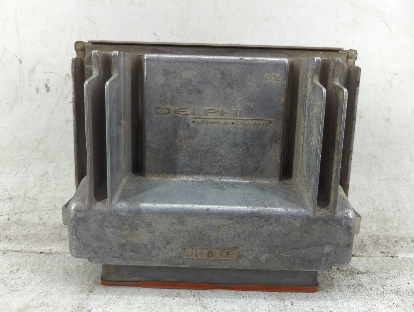 2004 Chevrolet Silverado 1500 Pickup PCM Engine Control Computer ECU ECM PCU OEM P/N:12586243 12587670, 12583659 Fits Fits 2