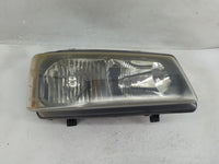 2003 Silverado 2500 Passenger Right Oem Head Light Headlight Lamp - Oemusedautoparts1.com