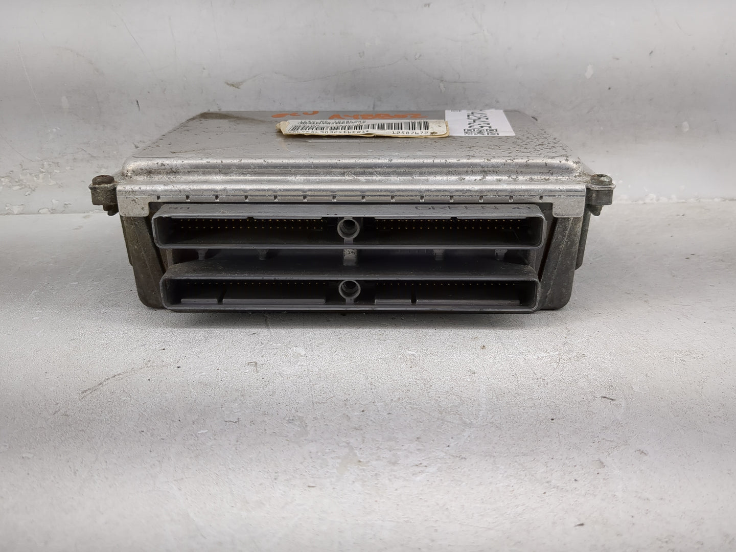 2004 Chevrolet Silverado 2500 PCM Engine Control Computer ECU ECM PCU OEM P/N:12586242 12583360, 12587672 Fits OEM Used Auto