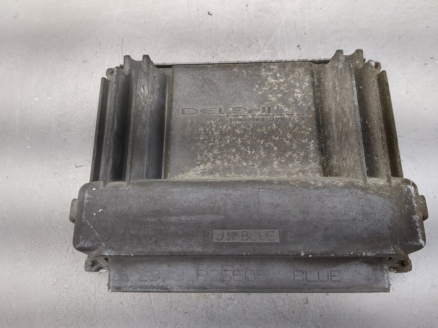 2004 Chevrolet Silverado 2500 PCM Engine Control Computer ECU ECM PCU OEM P/N:12586242 12583360, 12587672 Fits OEM Used Auto