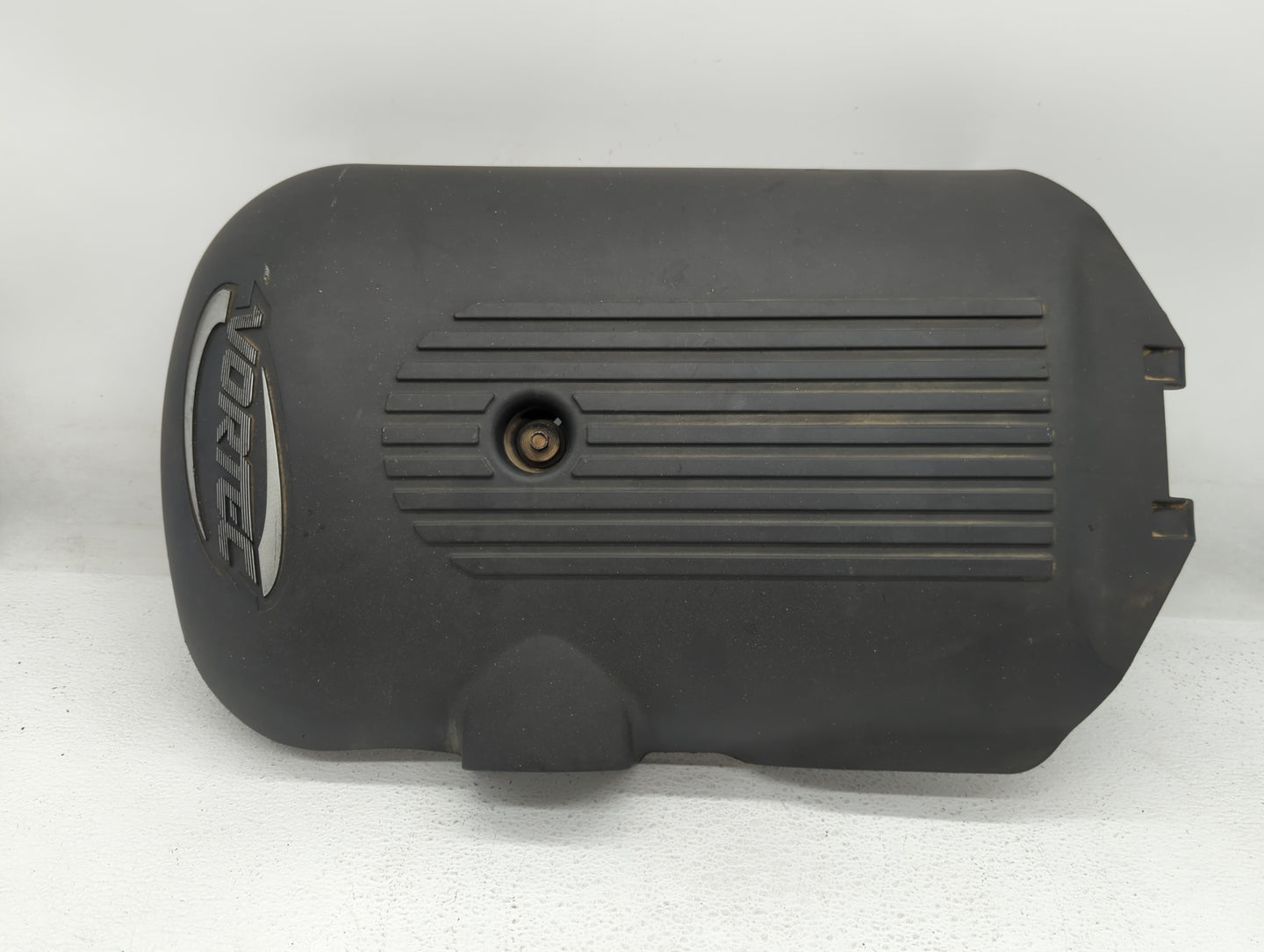 2004 Chevrolet Silverado 2500 Engine Cover - Oemusedautoparts1.com