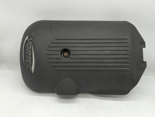 2004 Chevrolet Silverado 2500 Engine Cover - Oemusedautoparts1.com